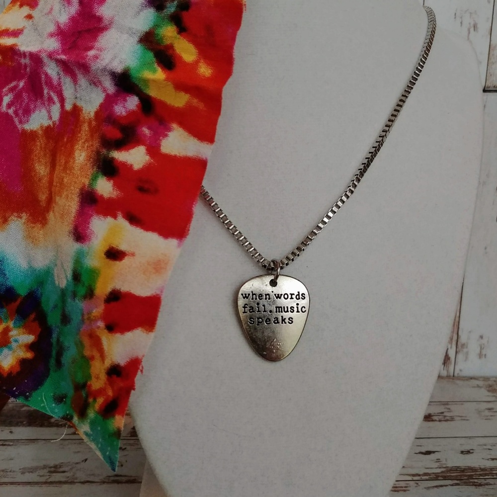 Nostalgic Guitar Pick Pendent - Picture 3 of 4